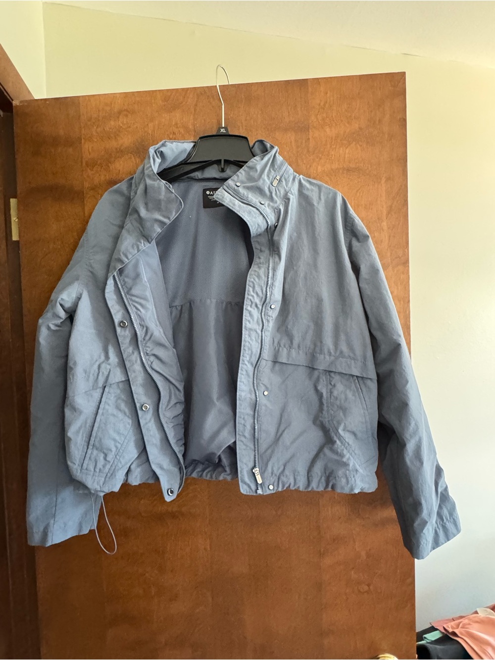 Athleta Men's Light Slate Blue Windbreaker Jacket